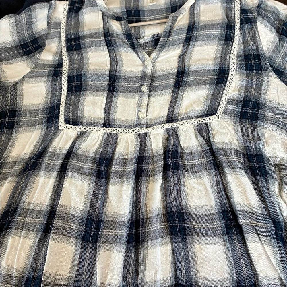 Cato White & Navy Plaid Peasant Blouse with Lace Trim - Picture 4 of 8